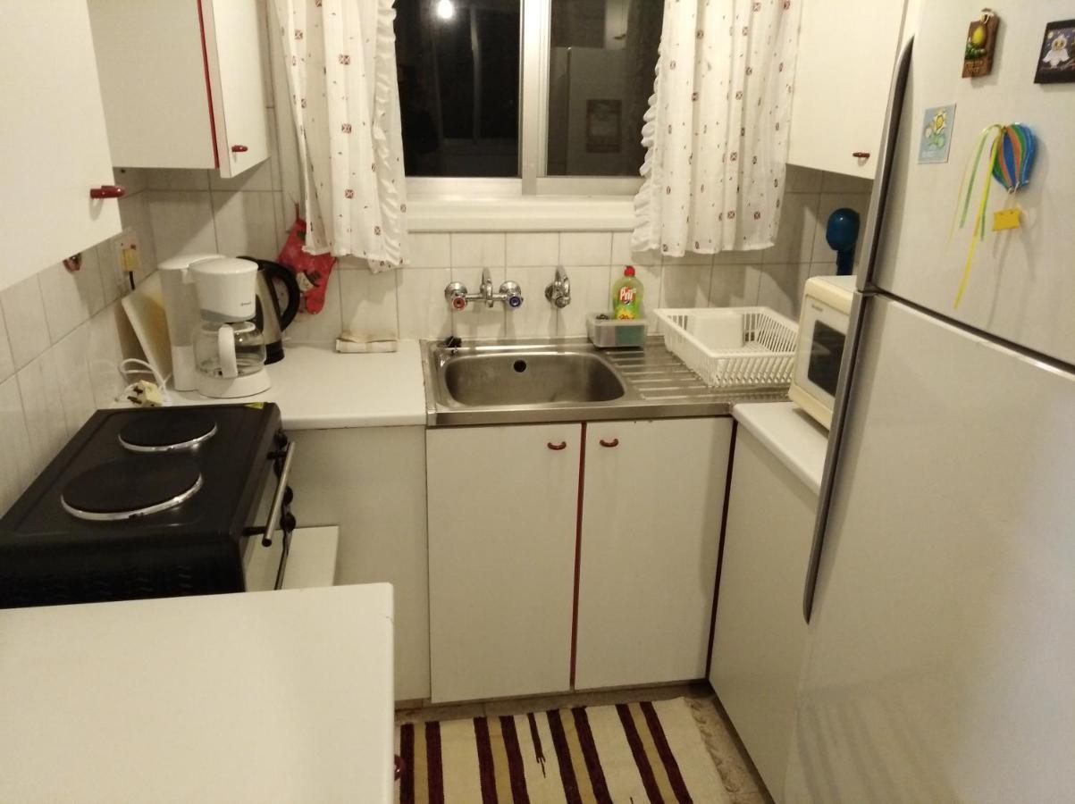 Larnaca, Pervolia 1 Bedroom Seaside Apartment Luaran gambar