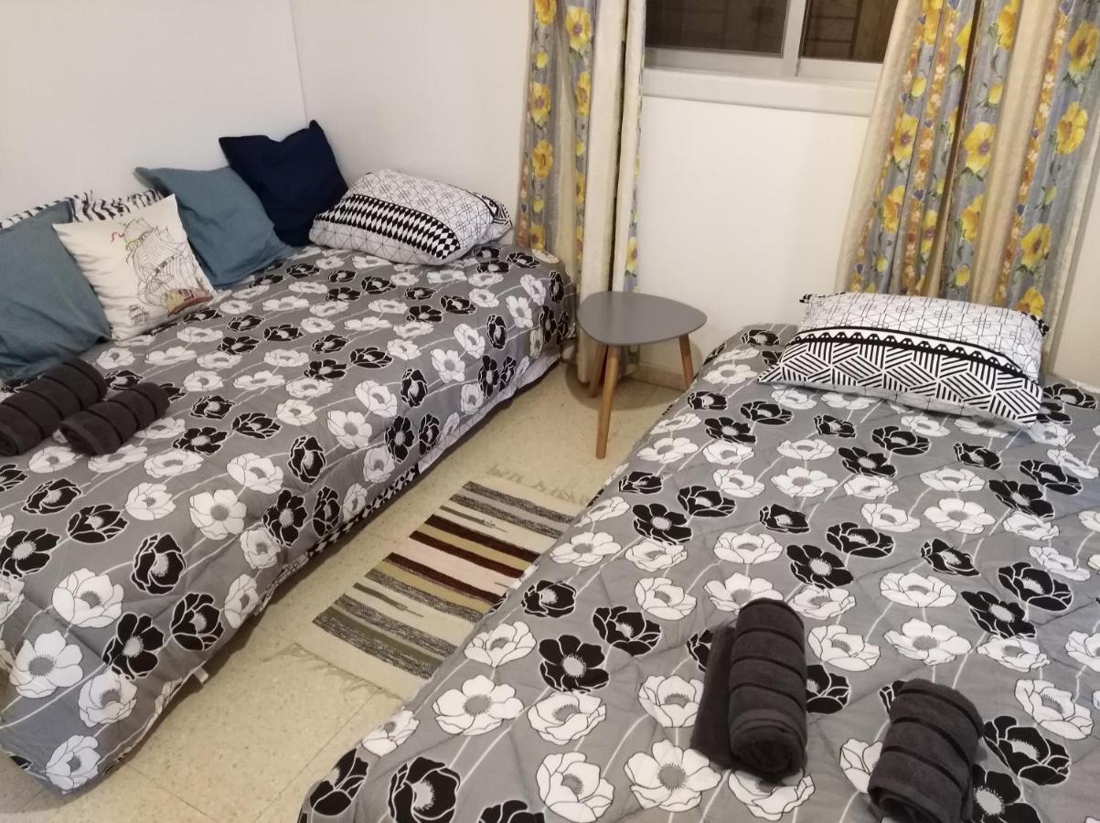Larnaca, Pervolia 1 Bedroom Seaside Apartment Luaran gambar