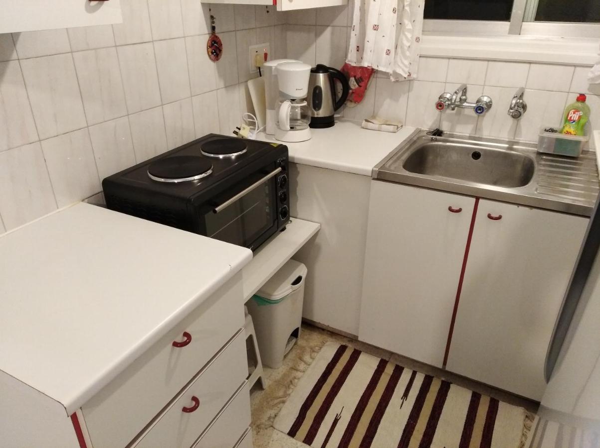 Larnaca, Pervolia 1 Bedroom Seaside Apartment Luaran gambar